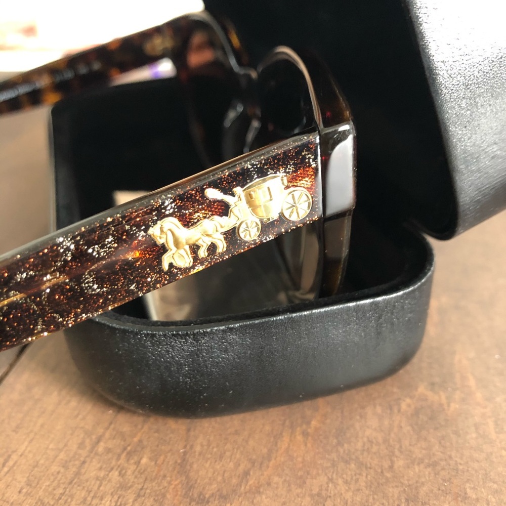 Coach Signature Round Sunglasses - Picture 2 of 8